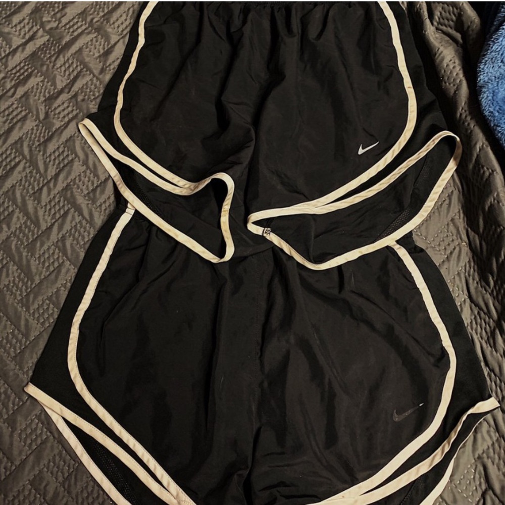 NIKE SHORTS BUNDLE